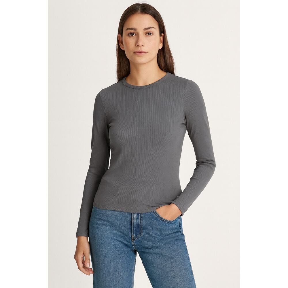 Urban Outfitters Gray Ribbed Long Sleeve M‎